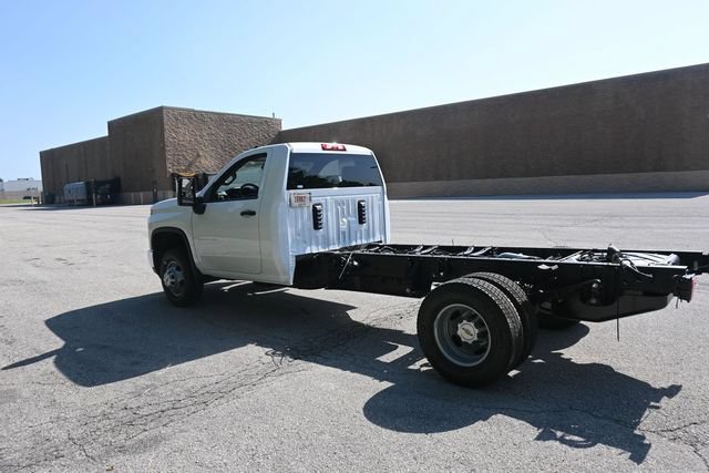 New 2026 Chevrolet Silverado 3500 W/T w/ WT Convenience Package AWD/4WD image 9