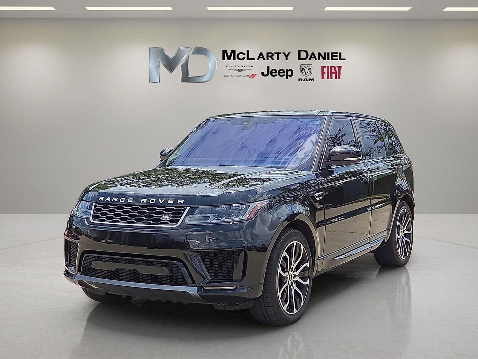 Used 2019 Land Rover Range Rover Sport HSE AWD/4WD image 2