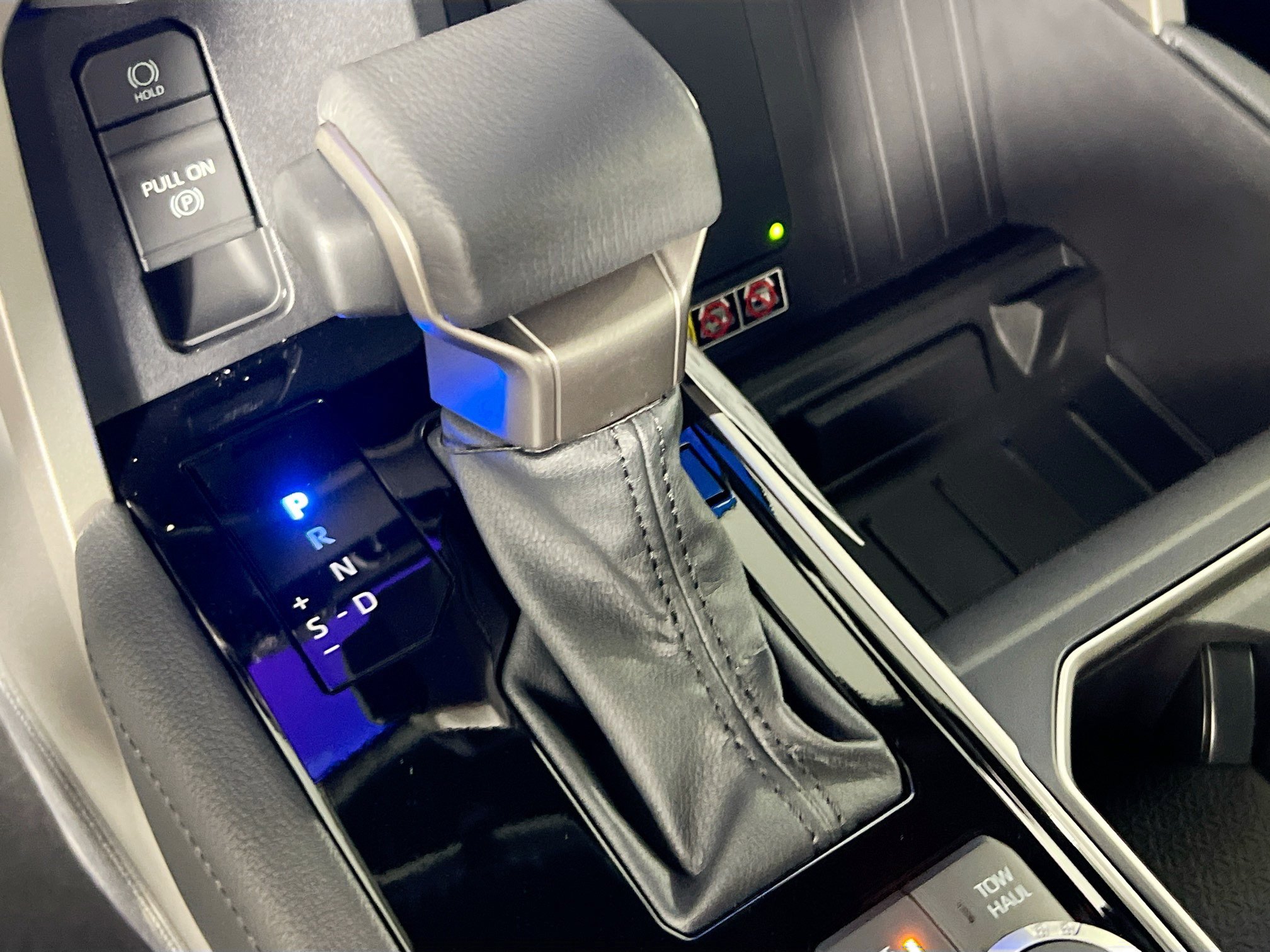 New 2026 Toyota Tundra Limited AWD/4WD image 24