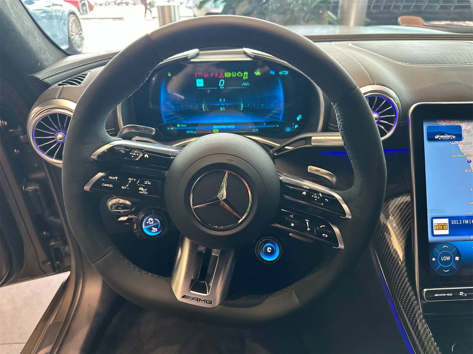 New 2026 Mercedes-Benz SL 63 AMG 4MATIC image 14