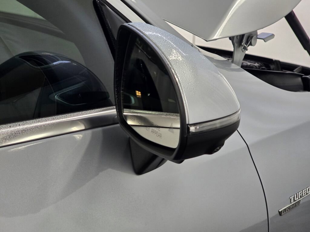 Used 2025 Mercedes-Benz GLC 43 AMG 4MATIC Coupe image 28