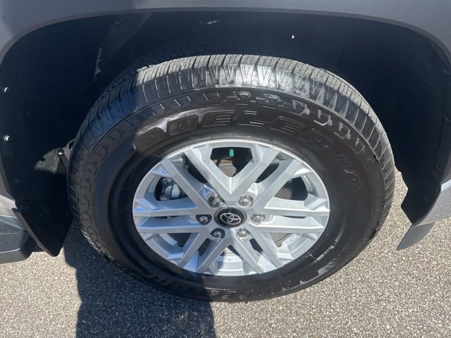 Used 2025 Toyota Sequoia SR5 image 15