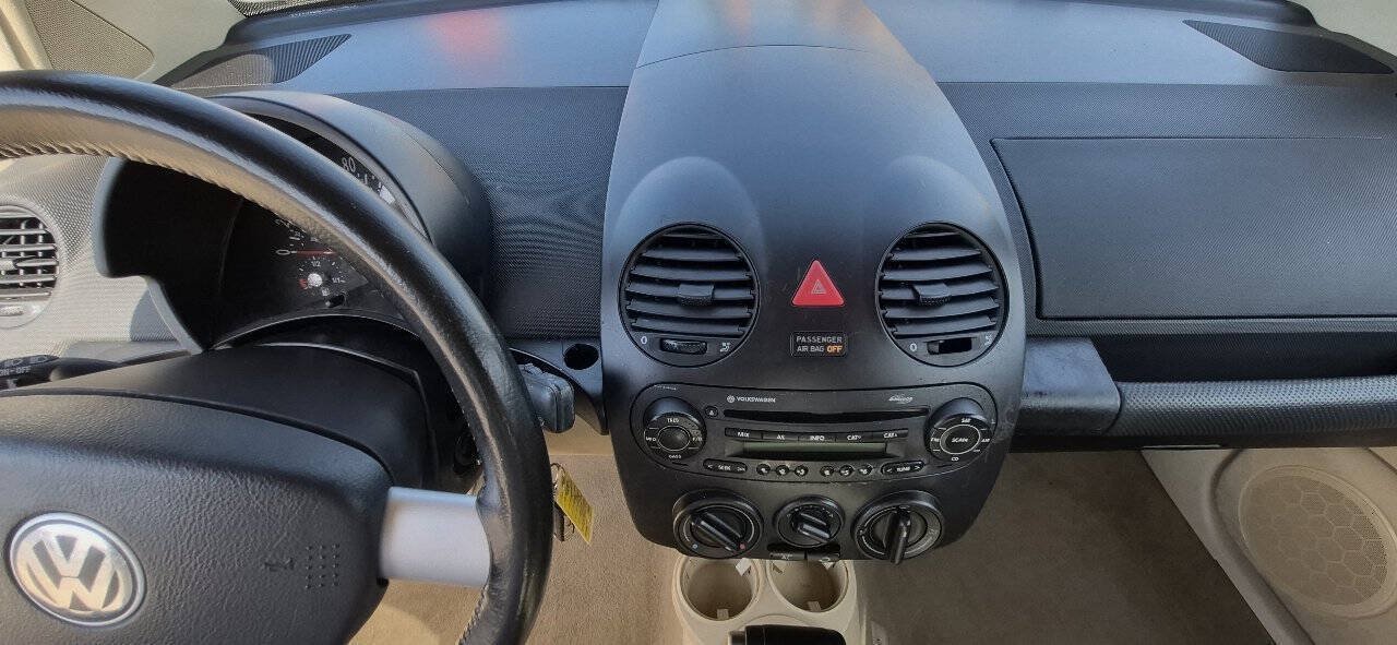 Used 2005 Volkswagen Beetle GLS FWD image 19