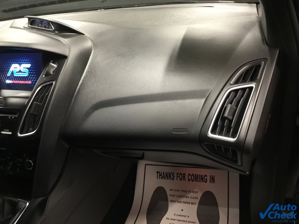 Used 2016 Ford Focus RS image 36