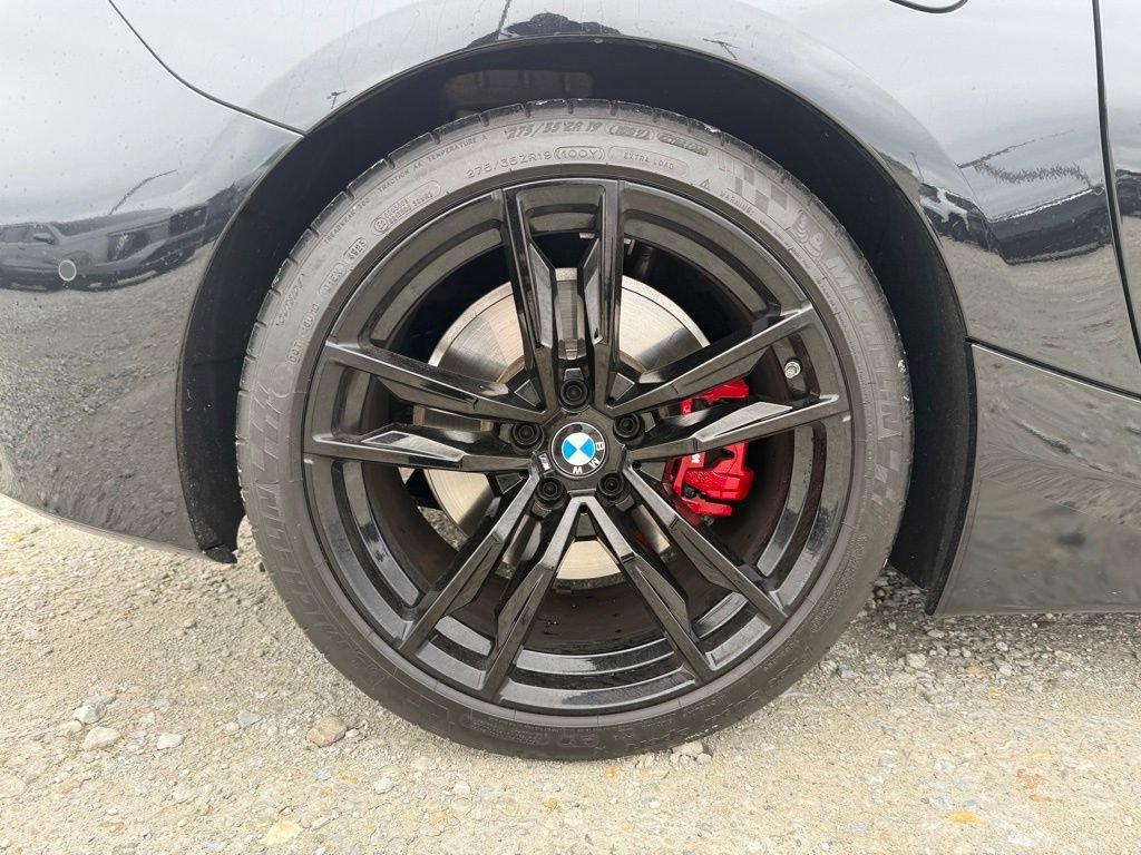 Used 2024 BMW Z4 M40i w/ Premium Package image 16