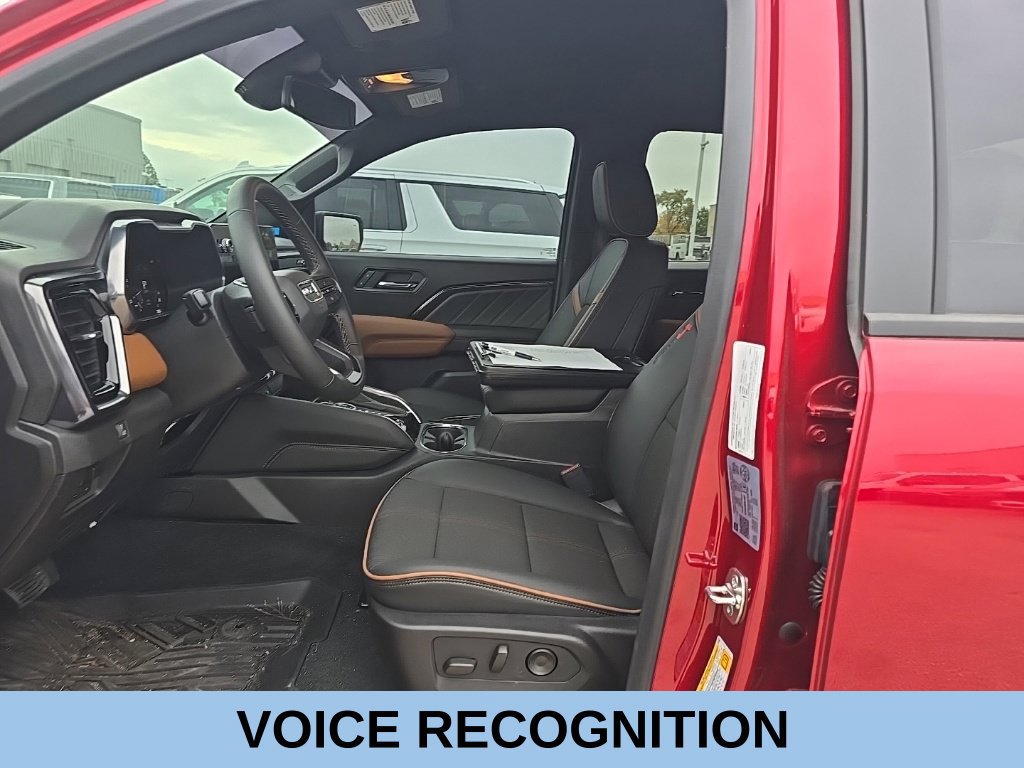 Used 2026 GMC Canyon AT4 w/ Nightfall Essentials Package AWD/4WD image 10