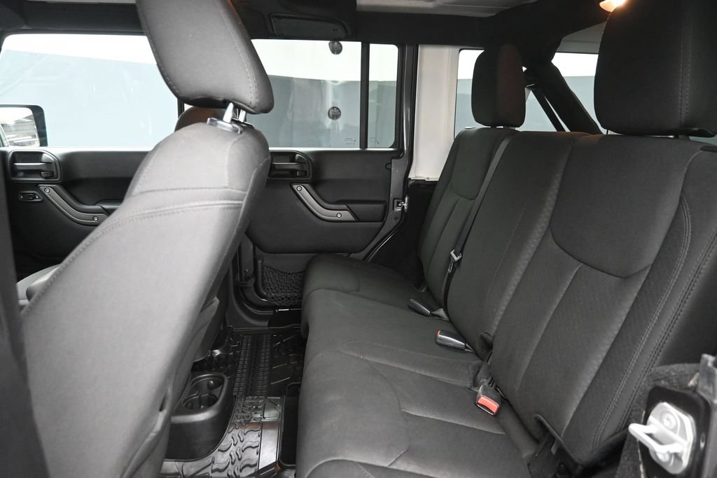 Used 2016 Jeep Wrangler Unlimited Sport w/ Quick Order Package 24S AWD/4WD image 12