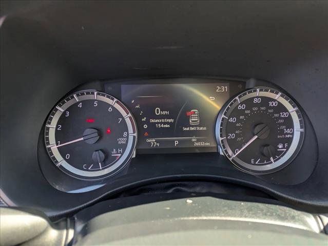 Used 2023 Toyota Highlander L image 10