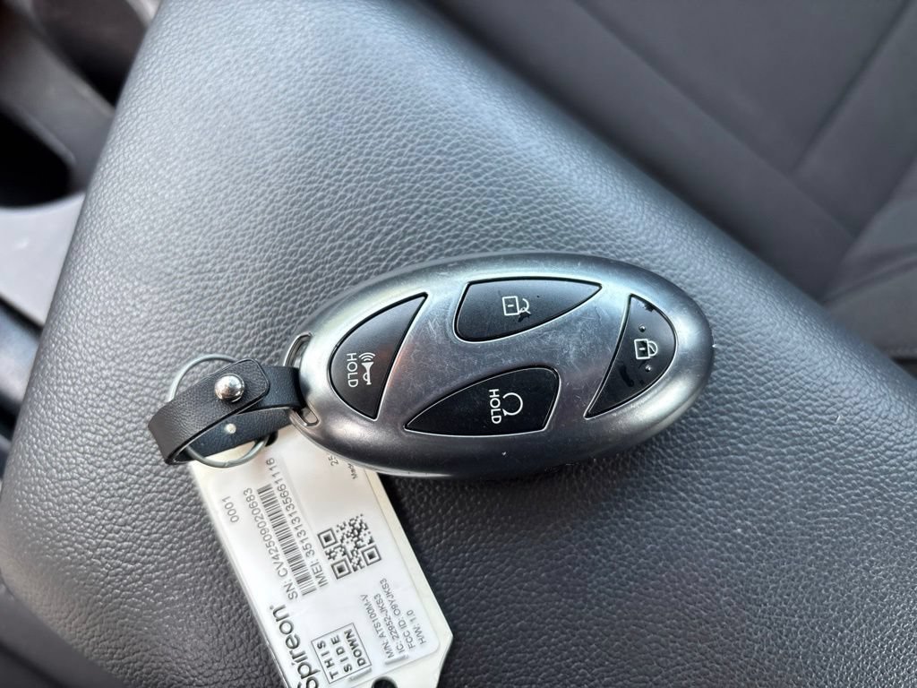 Used 2025 Hyundai Elantra Sport w/ Cargo Package FWD image 29
