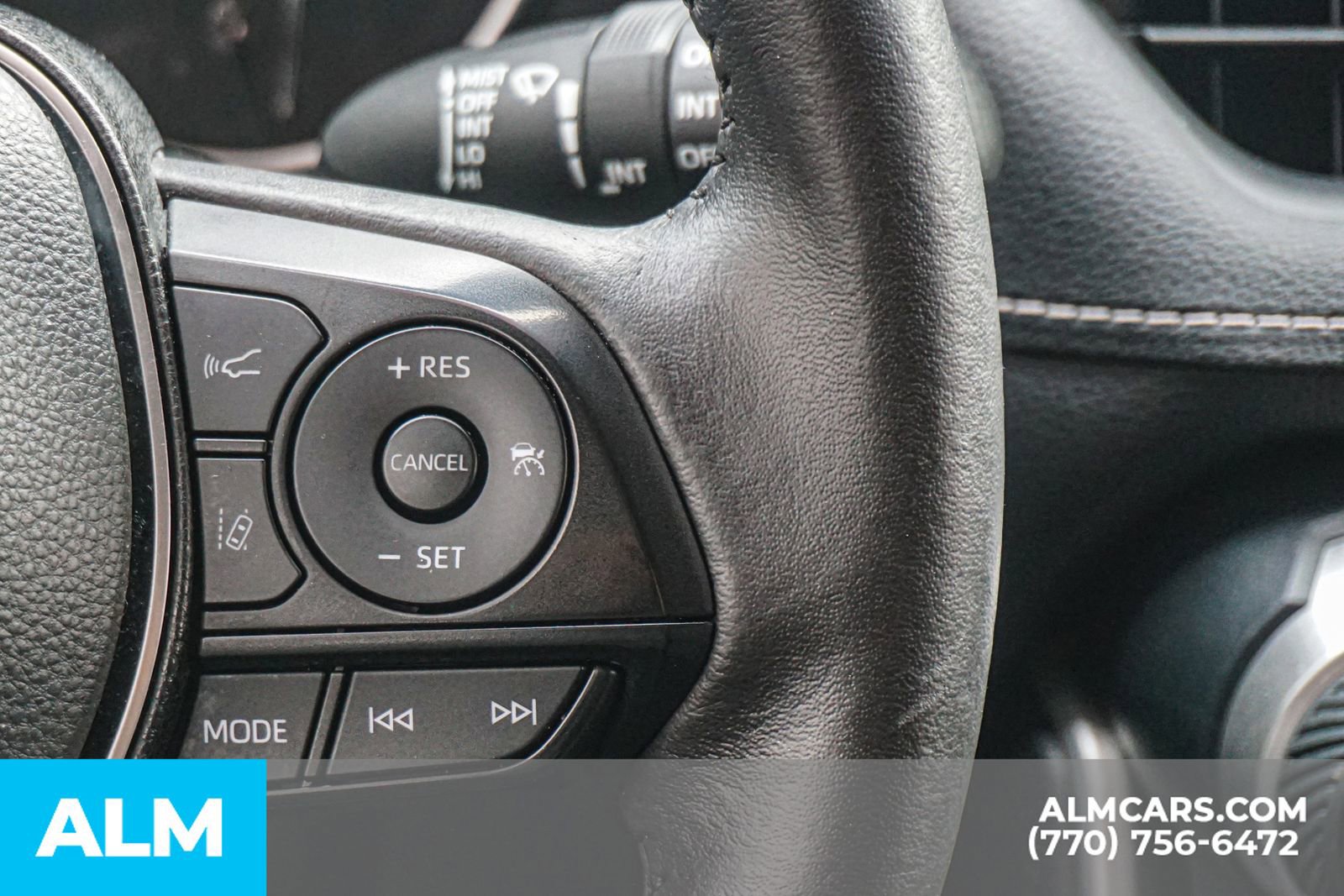 Used 2023 Toyota RAV4 XLE Premium FWD image 35