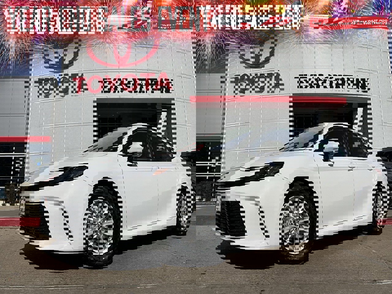 Used 2025 Toyota Camry LE image 1