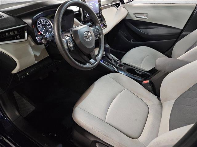 Used 2021 Toyota Corolla LE image 10