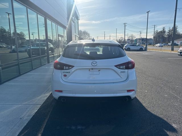 Used 2017 MAZDA MAZDA3 Grand Touring image 4