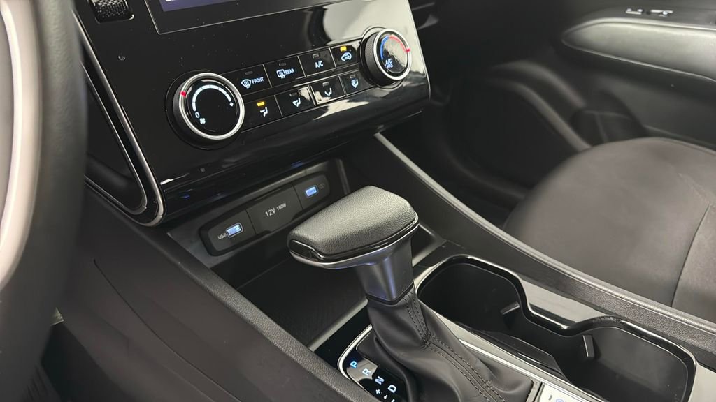 Used 2023 Hyundai Tucson SE image 21