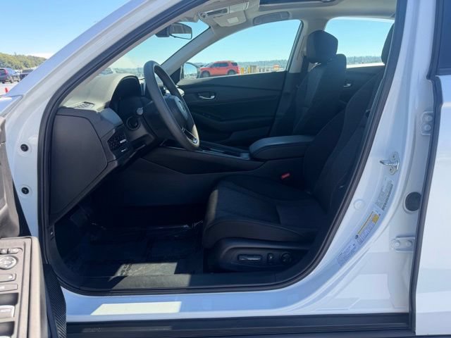 Certified 2023 Honda Accord EX image 14