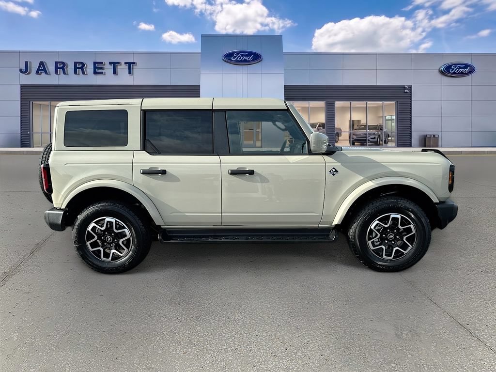New 2026 Ford Bronco Outer Banks AWD/4WD image 8