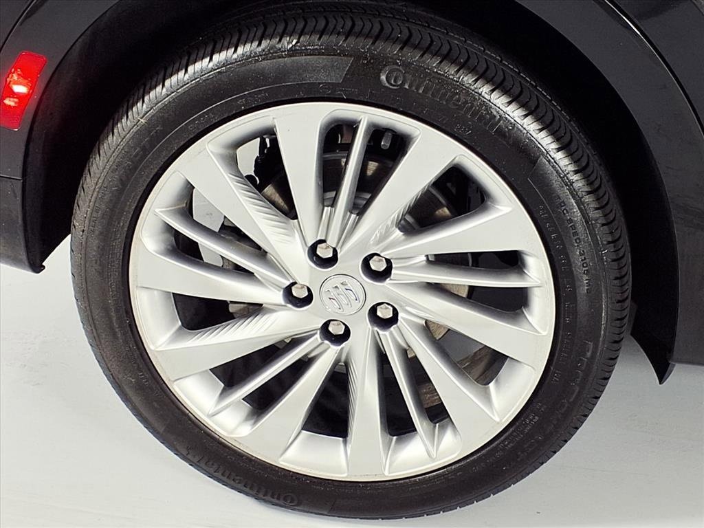 Used 2024 Buick Envision Avenir image 26