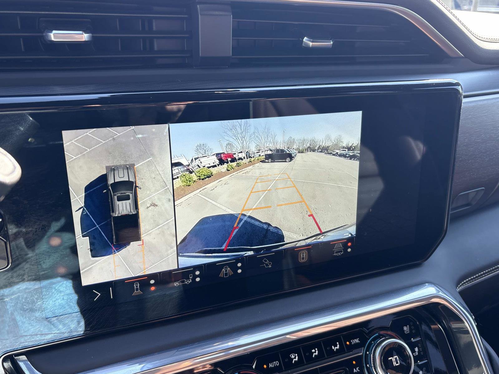 Certified 2024 GMC Sierra 2500 Denali Ultimate image 23