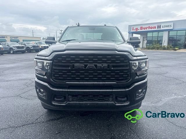 Used 2022 RAM 2500 Big Horn w/ Night Edition AWD/4WD image 8
