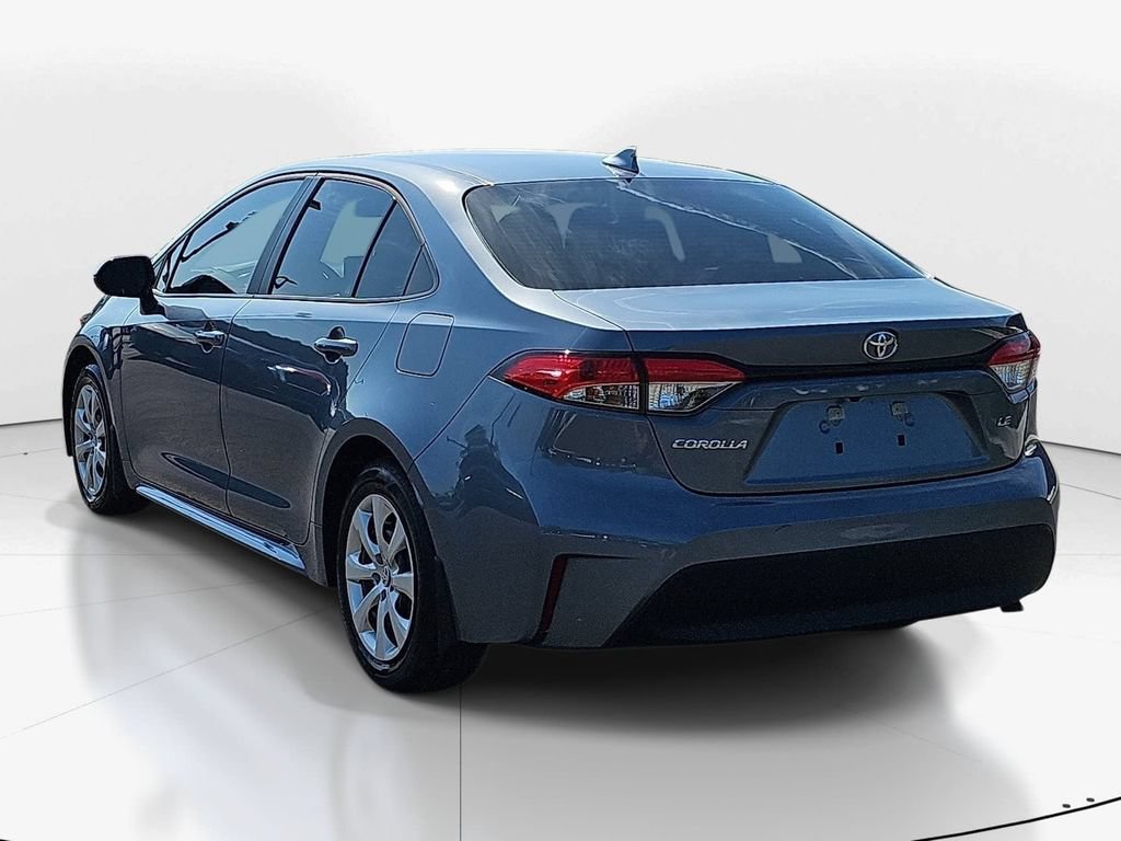 Used 2026 Toyota Corolla LE FWD image 8