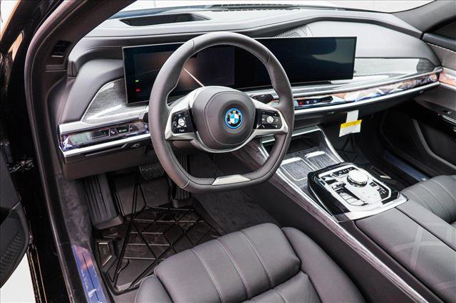 New 2025 BMW i7 eDrive50 w/ Premium Package image 10