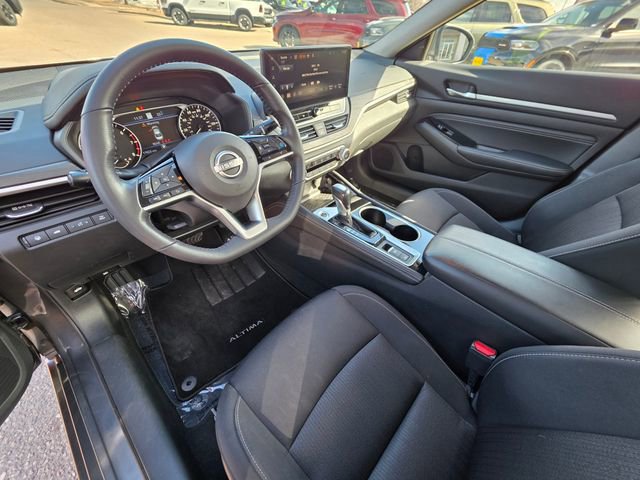 Used 2023 Nissan Altima 2.5 SV image 18