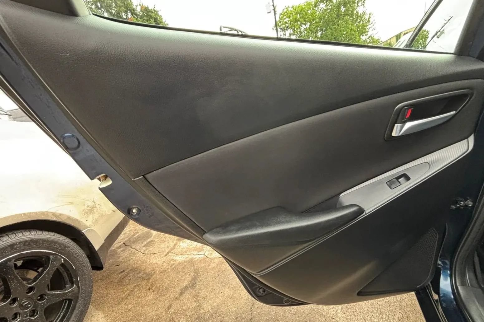 Used 2018 Toyota Yaris iA FWD image 16