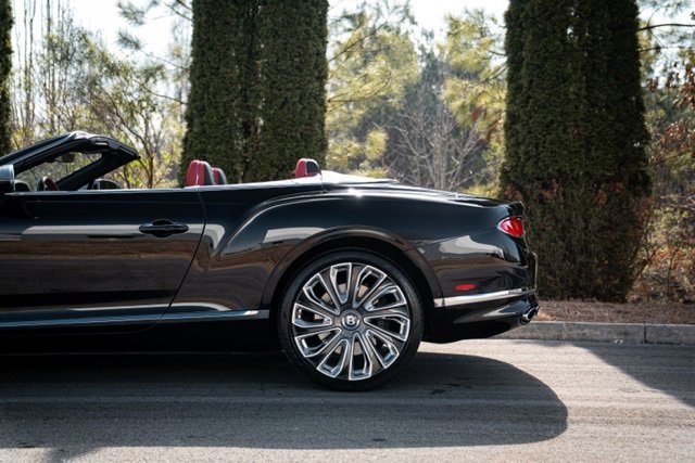 Used 2021 Bentley Continental GT Mulliner image 12