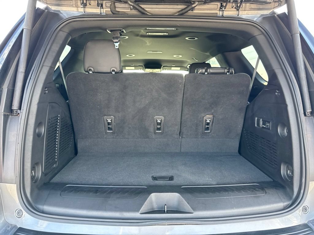 Used 2022 GMC Yukon SLT w/ SLT Luxury Package AWD/4WD image 29