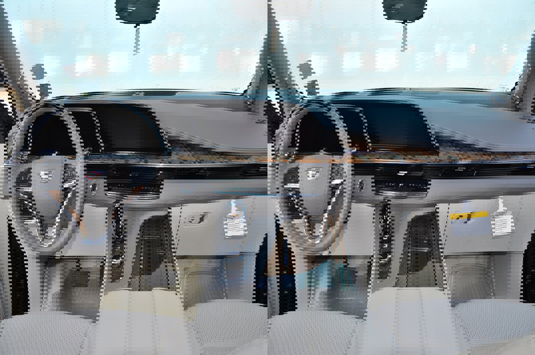 Used 2021 Cadillac Escalade Premium Luxury Platinum image 18