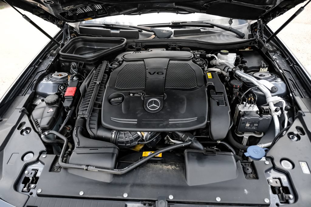 Used 2014 Mercedes-Benz SLK 350 image 36