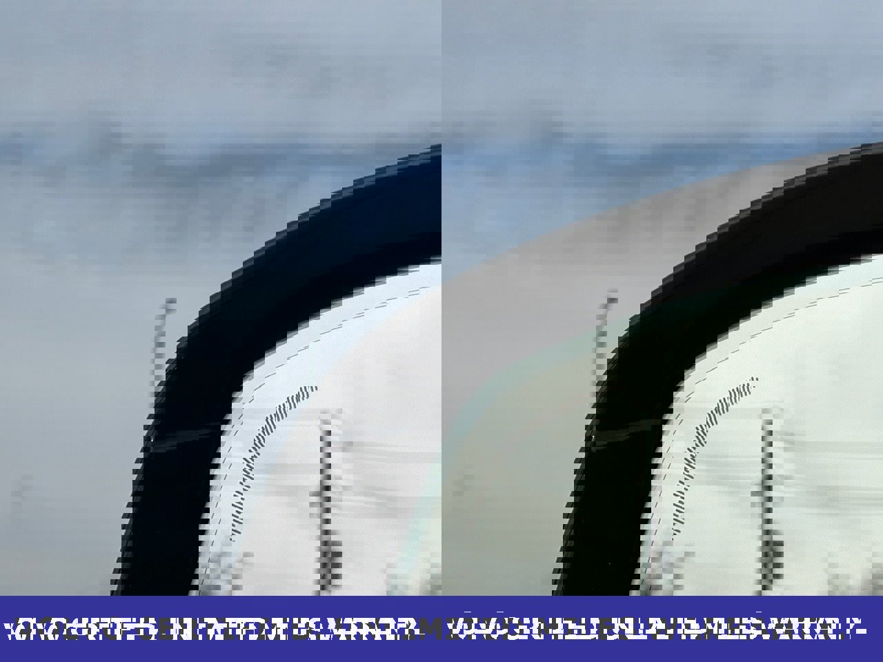 Certified 2025 Volvo XC90 B6 Plus image 12