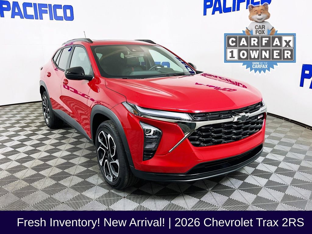 Used 2026 Chevrolet Trax RS w/ Sunroof Package FWD image 1