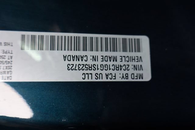 Used 2025 Chrysler Pacifica Limited FWD image 33