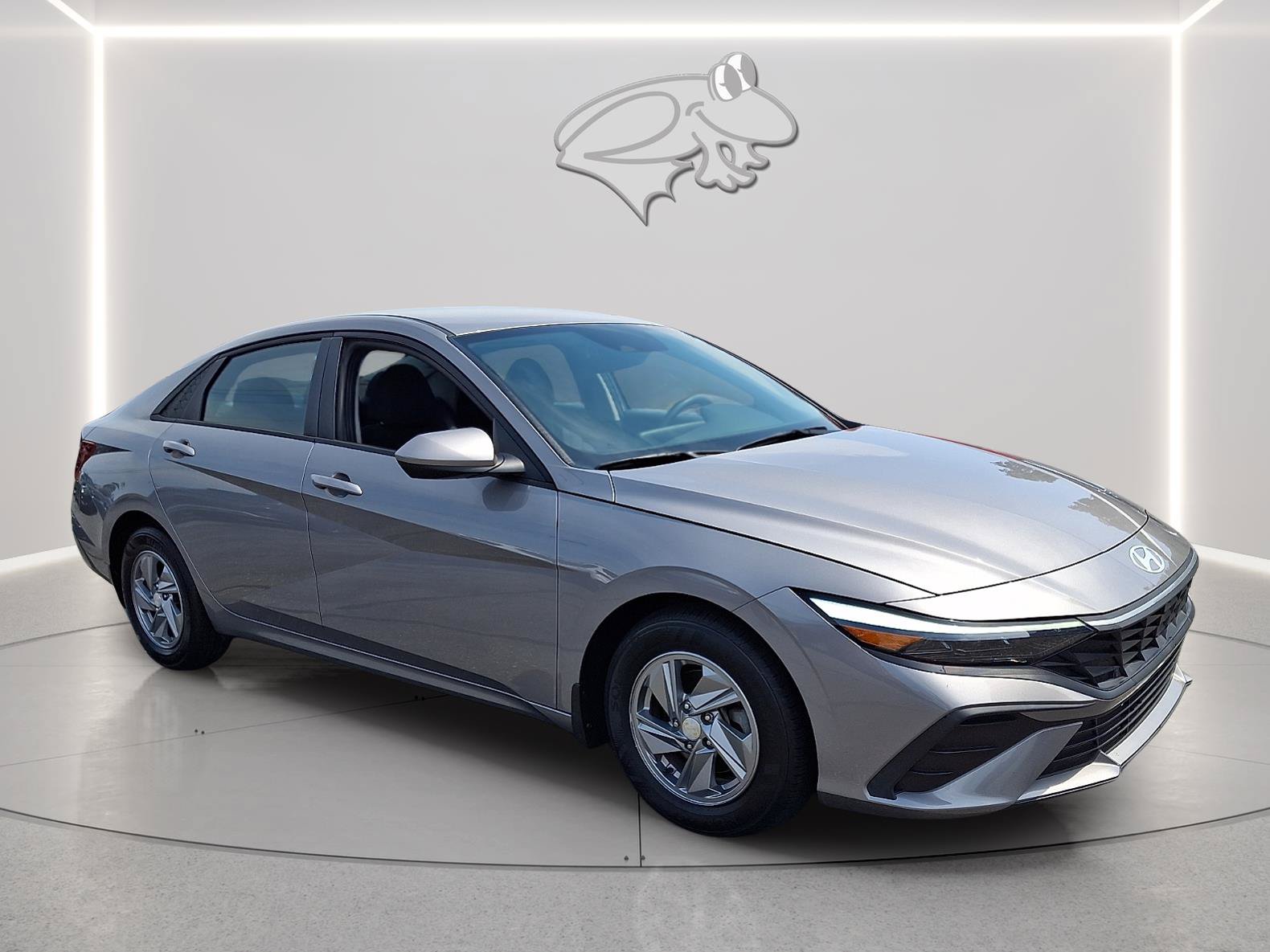 Certified 2024 Hyundai Elantra SE FWD image 6