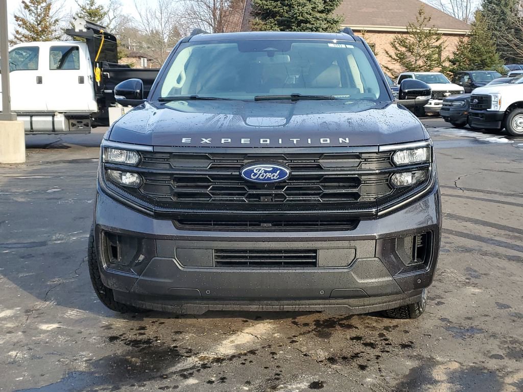 New 2026 Ford Expedition Max Active image 2