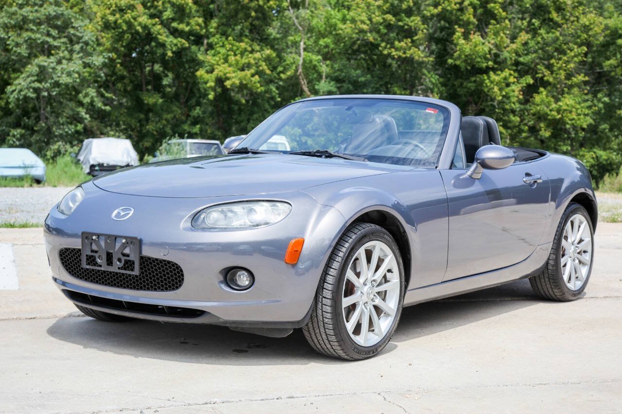 Used 2006 MAZDA MX-5 Miata Grand Touring w/ Premium Pkg RWD image 5