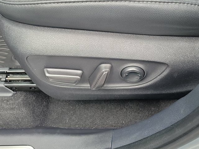 Used 2024 Toyota Grand Highlander FWD image 20