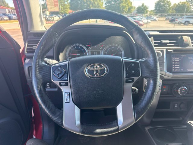 Used 2018 Toyota 4Runner SR5 Premium RWD image 30