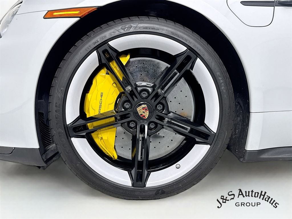 Used 2021 Porsche Taycan Turbo S image 40