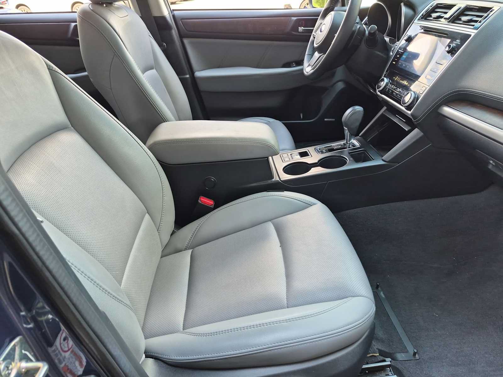 Used 2019 Subaru Outback 2.5i Limited w/ Popular Package #2 AWD/4WD image 22