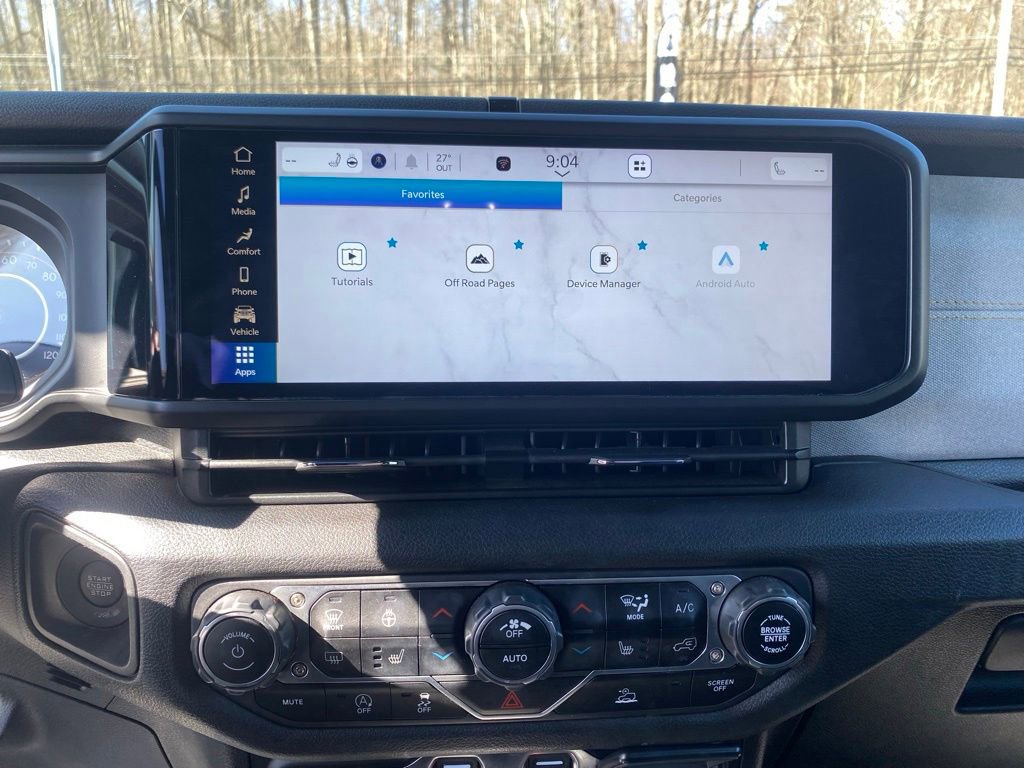 Used 2024 Jeep Wrangler Willys image 15