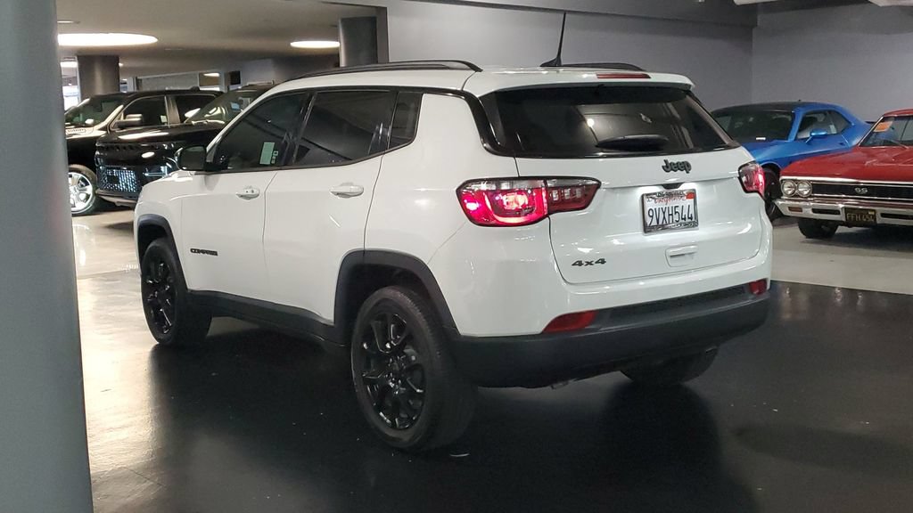 Used 2026 Jeep Compass Latitude AWD/4WD image 5