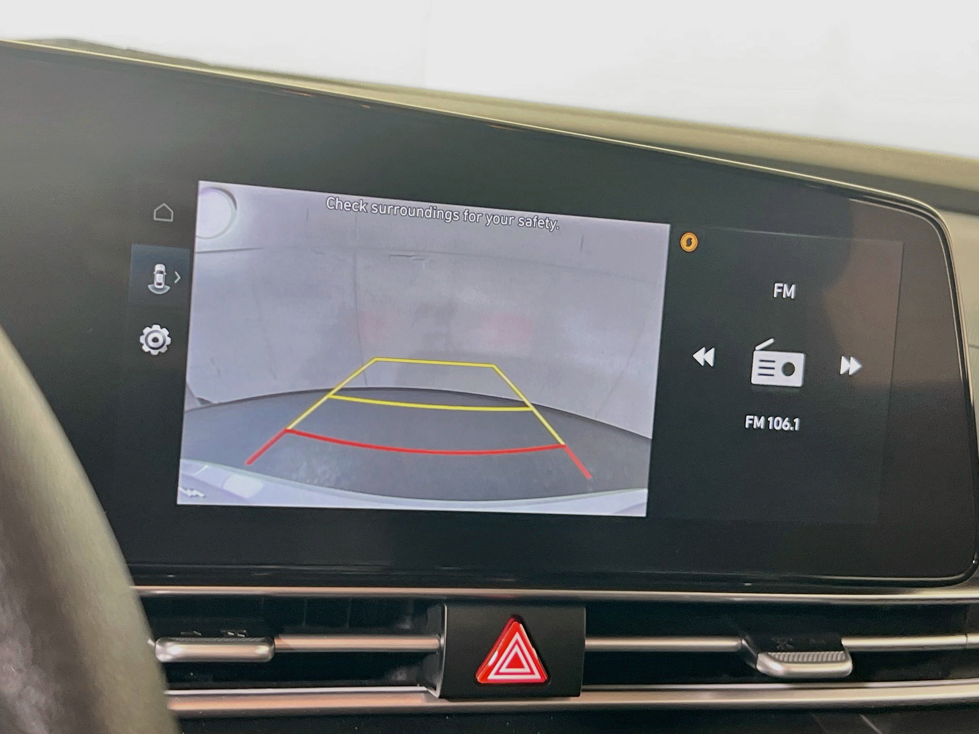 Used 2024 Hyundai Elantra SEL FWD image 14