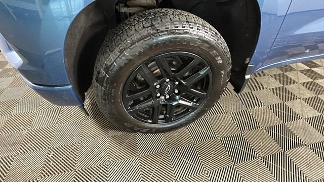 Used 2024 Chevrolet Silverado 1500 Custom AWD/4WD image 8