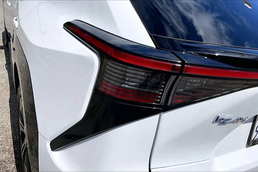 Certified 2025 Toyota bZ4X FWD w/ Weather Package image 23