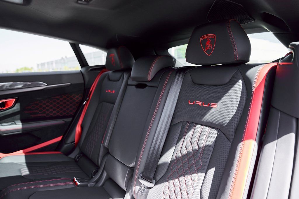 Used 2024 Lamborghini Urus Performante image 56