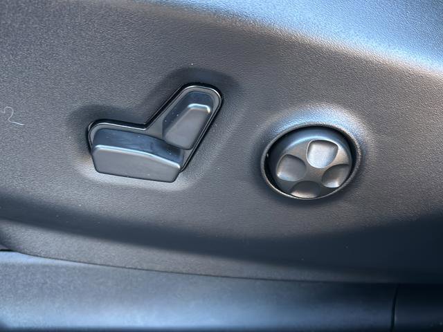 New 2026 Chrysler Pacifica Select image 19