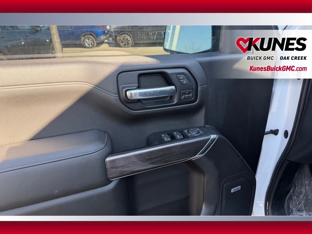 Used 2019 Chevrolet Silverado 1500 LTZ w/ LTZ Premium Package image 9