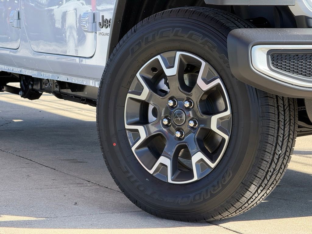 New 2026 Jeep Gladiator Sport S image 11